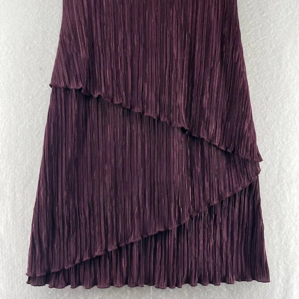 Dressbarn Dress Size 8 Shift Midi Pleated Layered Short Sleeve Pullover Purple - Picture 4 of 12